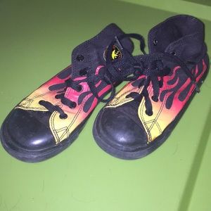 Converse hi top chuck Taylor all stars flames